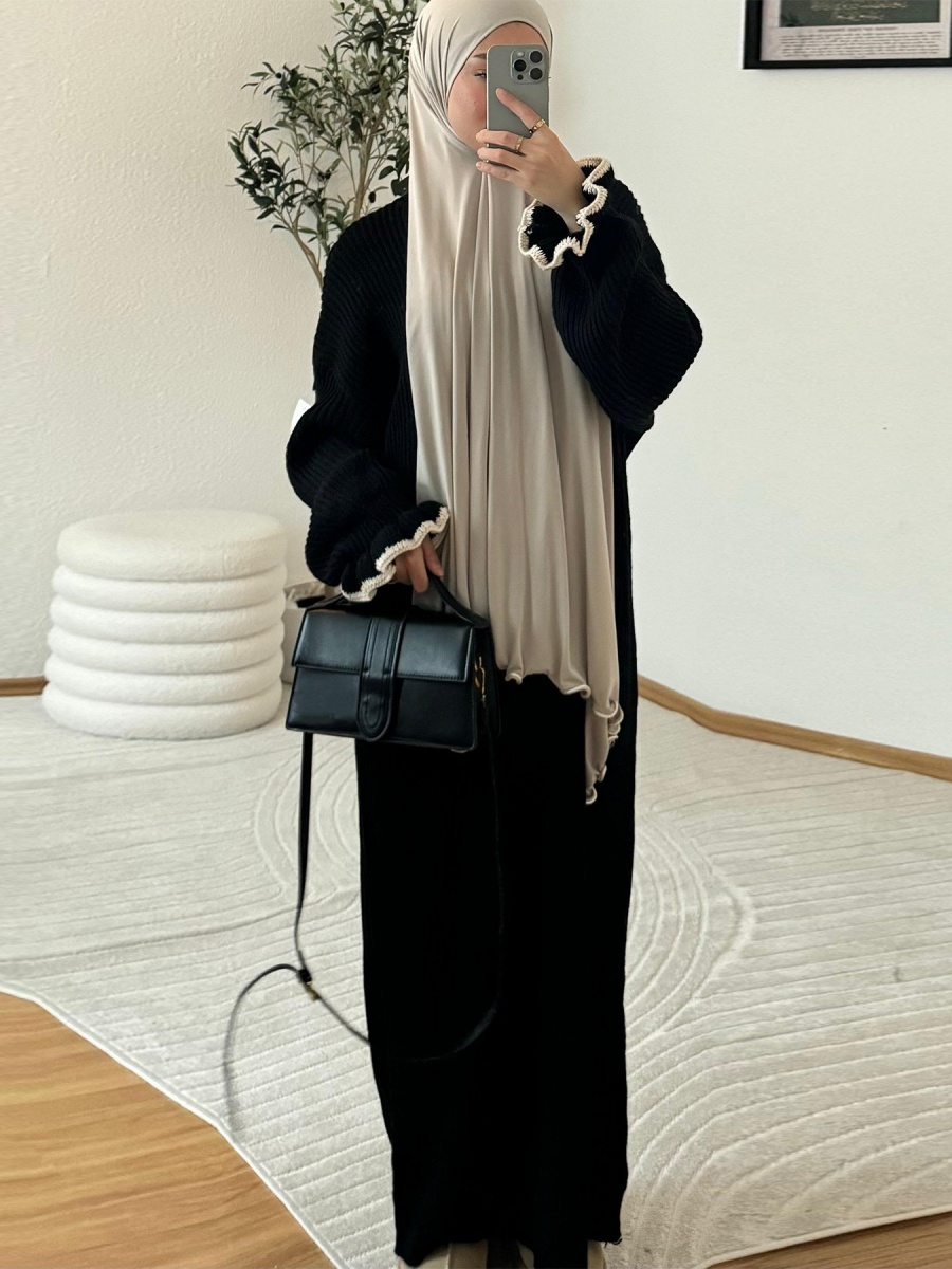 Muslim Women Winter Dubai Abay - Winter Clothing Dubai 评论和价格